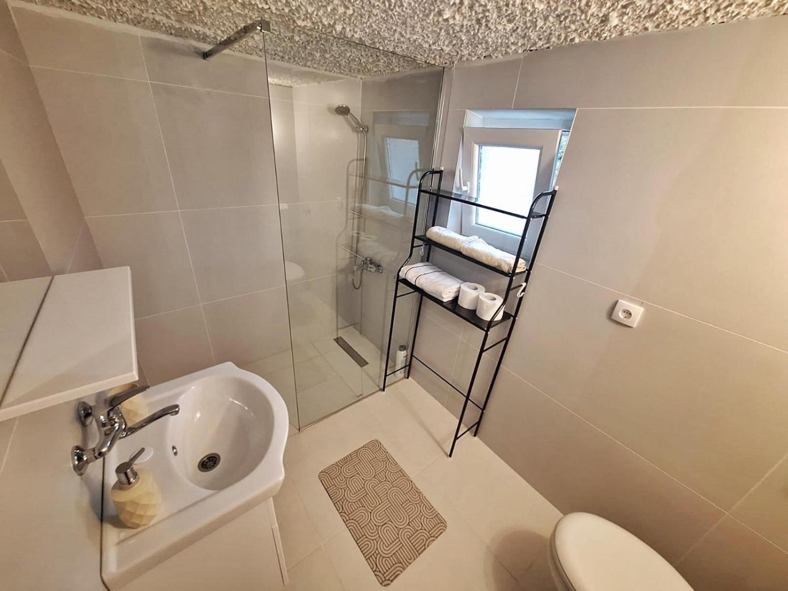 Fly & Stay Apartments ลัคตาชิ ภายนอก รูปภาพ