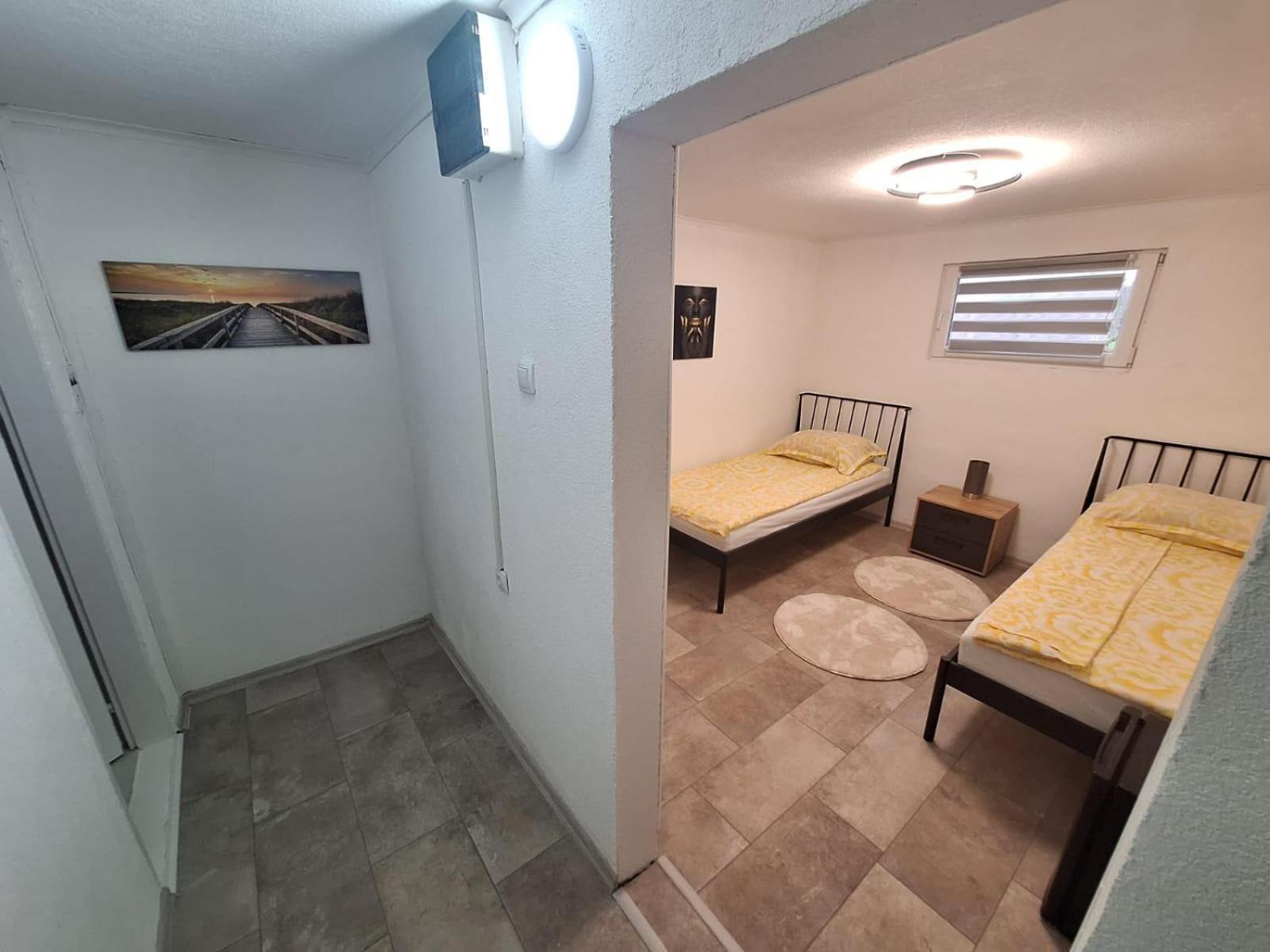 Fly & Stay Apartments ลัคตาชิ ภายนอก รูปภาพ