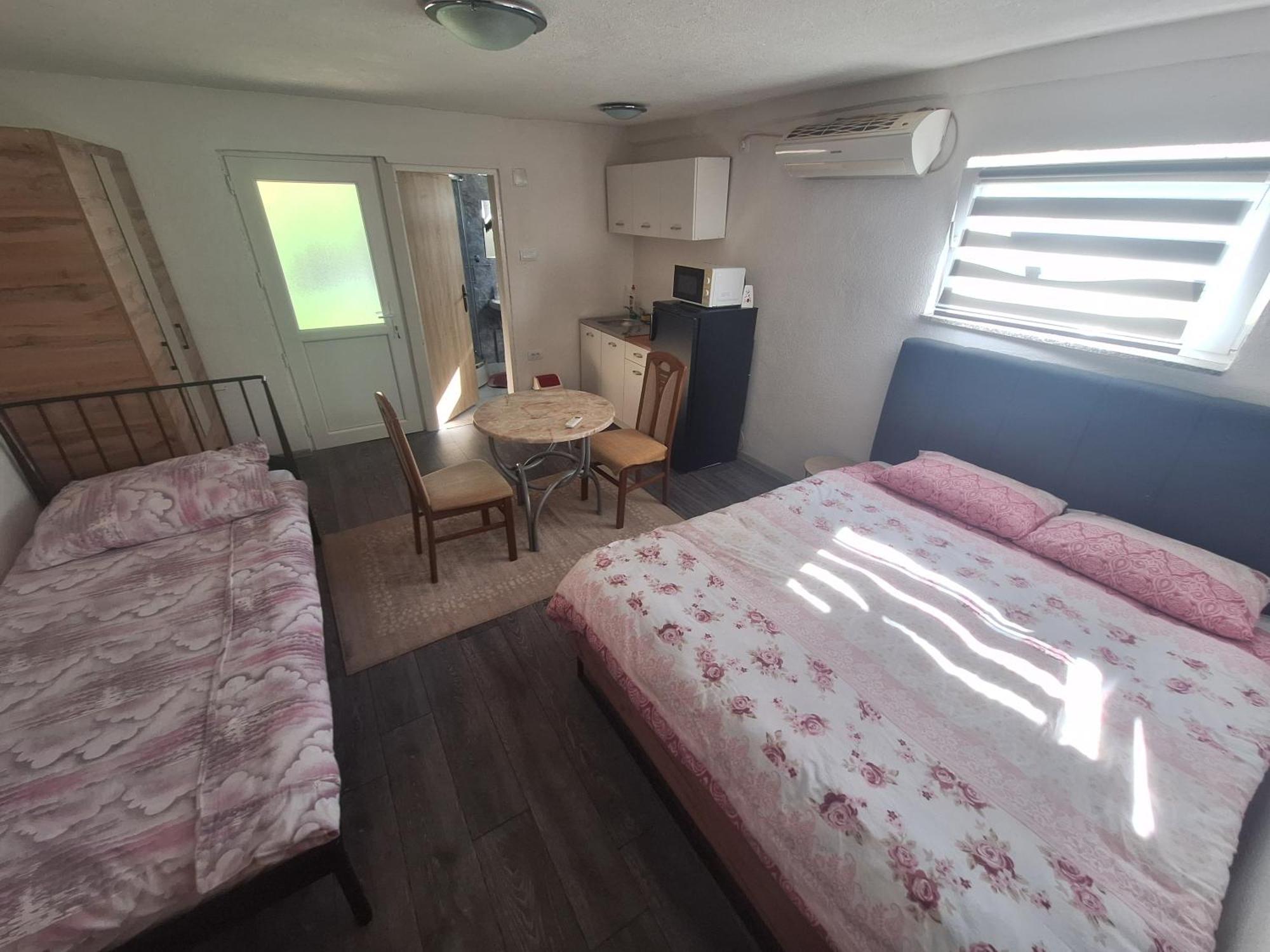 Fly & Stay Apartments ลัคตาชิ ภายนอก รูปภาพ